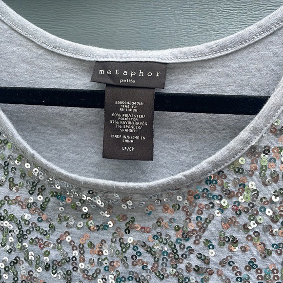 Sequin Top - Picture 2 of 4